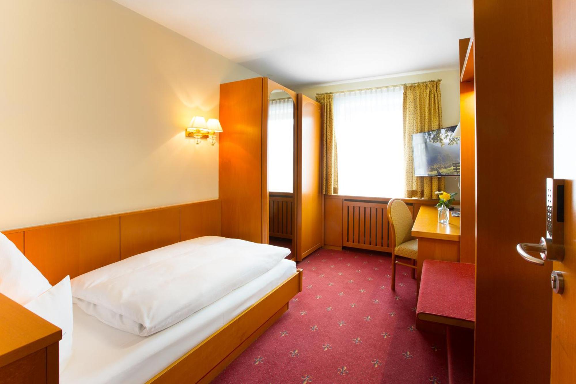 Akzent Hotel Restaurant Altdorfer Hof Weingarten  Dış mekan fotoğraf