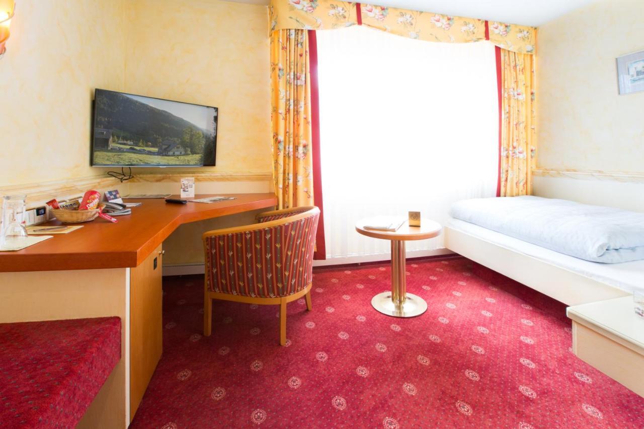 Akzent Hotel Restaurant Altdorfer Hof Weingarten  Dış mekan fotoğraf
